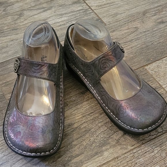 Alegria Paloma Iridescent Rose Embossed Leather Mary Jane Shoes Comfort - Picture 9 of 9